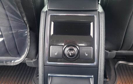 Skoda Superb III рестайлинг, 2012 год, 1 350 000 рублей, 22 фотография