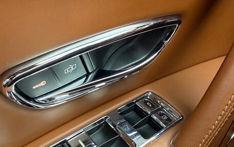 Bentley Flying Spur II, 2013 год, 10 000 000 рублей, 23 фотография