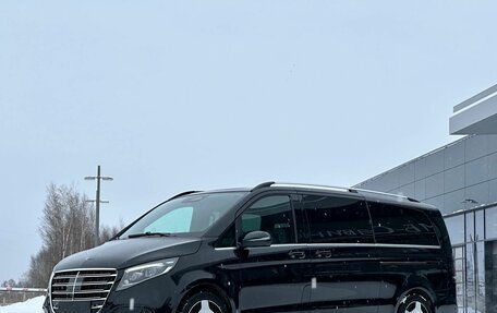 Mercedes-Benz V-Класс, 2025 год, 14 600 000 рублей, 4 фотография