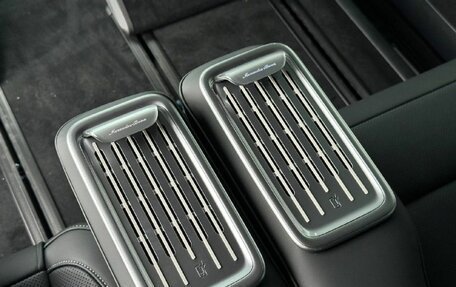 Mercedes-Benz V-Класс, 2025 год, 14 600 000 рублей, 19 фотография