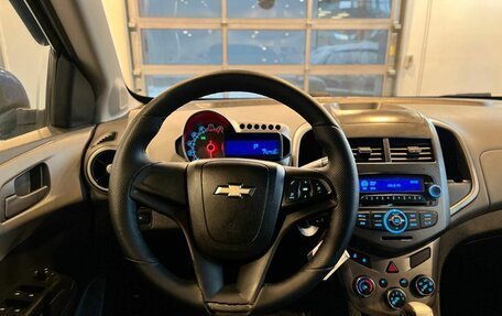 Chevrolet Aveo III, 2013 год, 590 000 рублей, 10 фотография