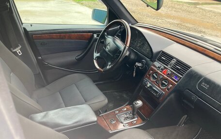 Mercedes-Benz C-Класс, 1998 год, 500 000 рублей, 14 фотография