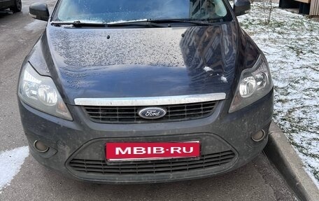Ford Focus II рестайлинг, 2011 год, 850 000 рублей, 2 фотография