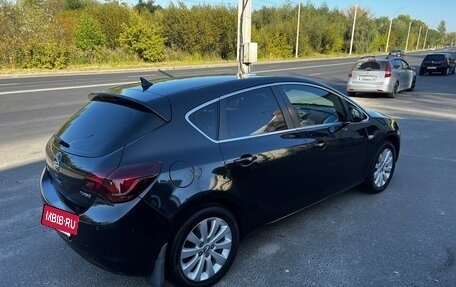 Opel Astra J, 2011 год, 790 000 рублей, 6 фотография