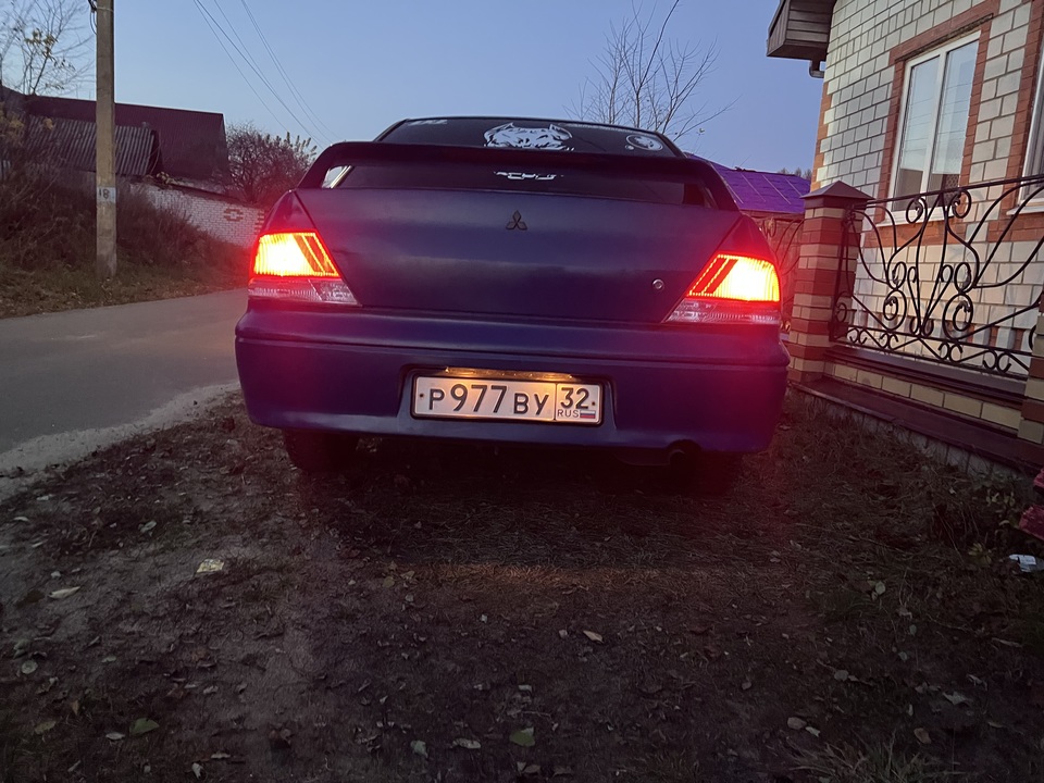 Mitsubishi Lancer Cedia, 2001 год, 300 000 рублей, 6 фотография