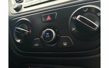 Hyundai Solaris II рестайлинг, 2019 год, 1 149 000 рублей, 16 фотография