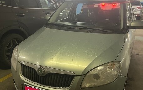Skoda Fabia II, 2009 год, 300 000 рублей, 1 фотография