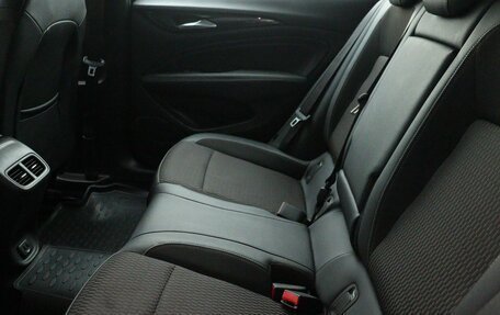 Opel Insignia II рестайлинг, 2018 год, 1 749 000 рублей, 19 фотография