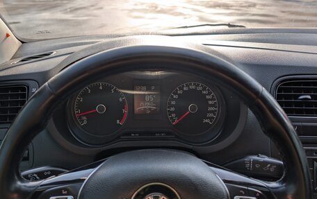 Volkswagen Polo VI (EU Market), 2016 год, 730 000 рублей, 6 фотография