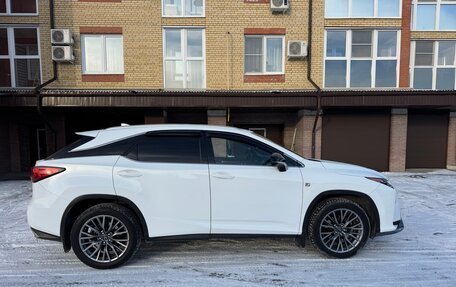 Lexus RX IV рестайлинг, 2017 год, 4 288 000 рублей, 8 фотография