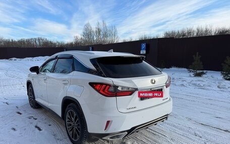 Lexus RX IV рестайлинг, 2017 год, 4 288 000 рублей, 5 фотография