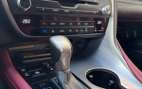 Lexus RX IV рестайлинг, 2017 год, 4 288 000 рублей, 24 фотография