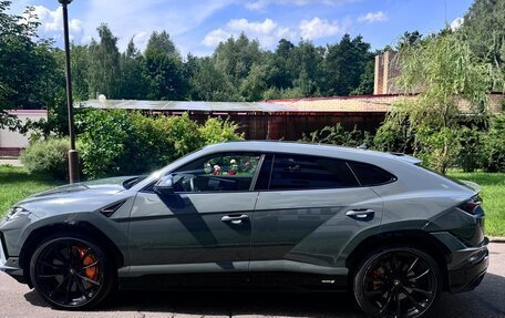 Lamborghini Urus I, 2023 год, 25 500 000 рублей, 7 фотография