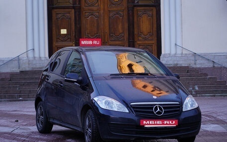 Mercedes-Benz A-Класс, 2010 год, 470 000 рублей, 2 фотография