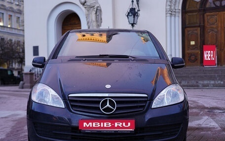 Mercedes-Benz A-Класс, 2010 год, 470 000 рублей, 3 фотография