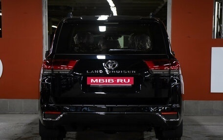 Toyota Land Cruiser, 2022 год, 14 650 000 рублей, 6 фотография