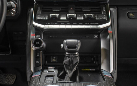 Toyota Land Cruiser, 2022 год, 14 650 000 рублей, 15 фотография