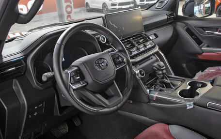 Toyota Land Cruiser, 2022 год, 14 650 000 рублей, 16 фотография