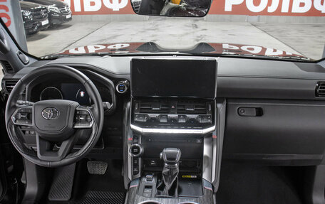 Toyota Land Cruiser, 2022 год, 14 650 000 рублей, 14 фотография