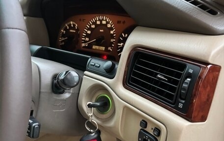 Toyota Crown, 2001 год, 1 150 000 рублей, 14 фотография