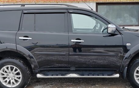 Mitsubishi Pajero Sport II рестайлинг, 2012 год, 1 900 000 рублей, 4 фотография