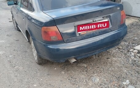 Audi A4, 1995 год, 170 000 рублей, 6 фотография