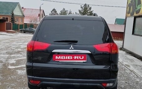 Mitsubishi Pajero Sport II рестайлинг, 2012 год, 1 900 000 рублей, 2 фотография