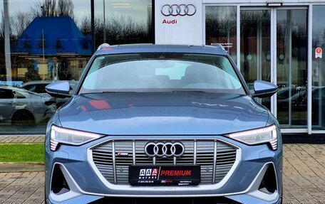 Audi e-tron I, 2023 год, 5 490 000 рублей, 3 фотография