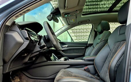 Audi e-tron I, 2023 год, 5 490 000 рублей, 21 фотография