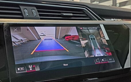 Audi e-tron I, 2023 год, 5 490 000 рублей, 36 фотография