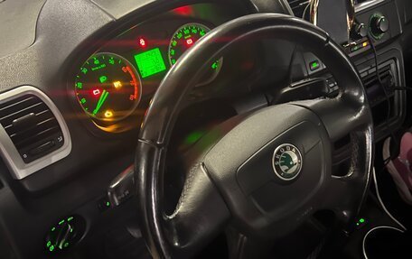 Skoda Fabia II, 2009 год, 300 000 рублей, 6 фотография