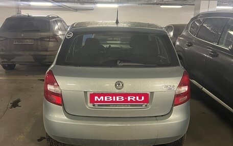 Skoda Fabia II, 2009 год, 300 000 рублей, 2 фотография