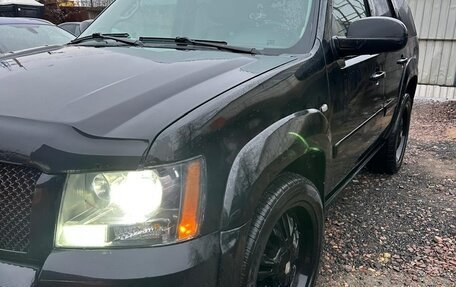 Chevrolet Tahoe III, 2008 год, 1 000 000 рублей, 2 фотография