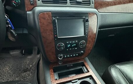 Chevrolet Tahoe III, 2008 год, 1 000 000 рублей, 10 фотография