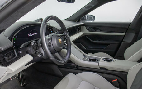 Porsche Taycan I, 2022 год, 12 500 000 рублей, 10 фотография