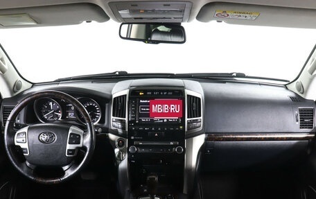 Toyota Land Cruiser 200, 2014 год, 4 650 000 рублей, 9 фотография
