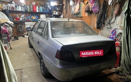 Daewoo Nexia I рестайлинг, 2010 год, 100 000 рублей, 3 фотография