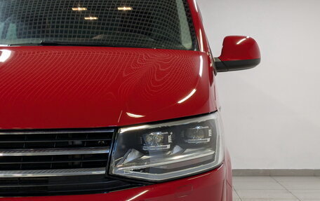 Volkswagen Multivan T6 рестайлинг, 2019 год, 5 350 000 рублей, 18 фотография