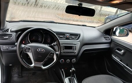 KIA Rio III рестайлинг, 2015 год, 820 000 рублей, 7 фотография