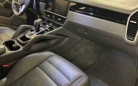 Porsche Cayenne III, 2019 год, 7 950 000 рублей, 19 фотография