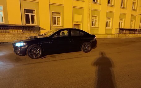 BMW 5 серия, 2015 год, 2 300 000 рублей, 15 фотография