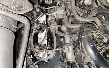 Volkswagen Touareg III, 2007 год, 1 350 000 рублей, 23 фотография