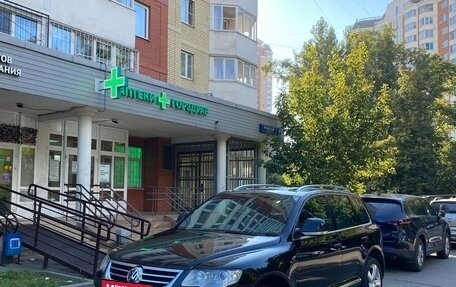 Volkswagen Touareg III, 2007 год, 1 350 000 рублей, 25 фотография