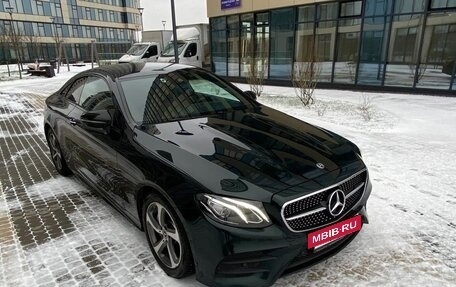 Mercedes-Benz E-Класс, 2019 год, 3 700 000 рублей, 3 фотография