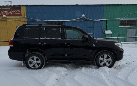 Toyota Land Cruiser 200, 2010 год, 2 500 000 рублей, 4 фотография