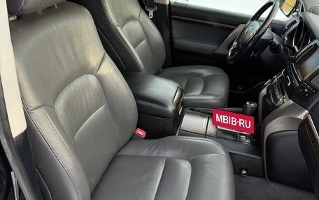 Toyota Land Cruiser 200, 2010 год, 2 500 000 рублей, 6 фотография