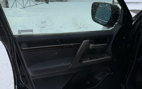 Toyota Land Cruiser 200, 2010 год, 2 500 000 рублей, 12 фотография