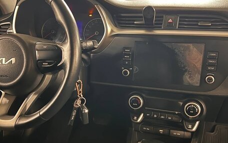 KIA Rio IV, 2021 год, 1 700 000 рублей, 9 фотография