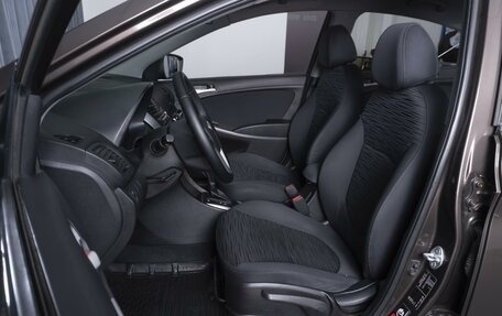 Hyundai Solaris II рестайлинг, 2015 год, 1 139 000 рублей, 10 фотография