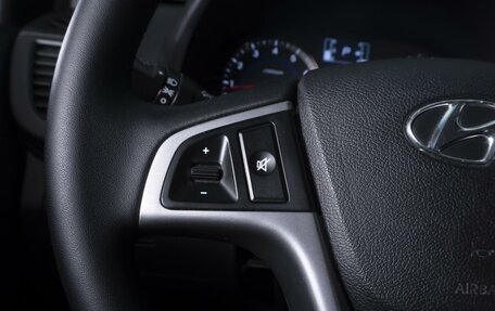 Hyundai Solaris II рестайлинг, 2015 год, 1 139 000 рублей, 17 фотография